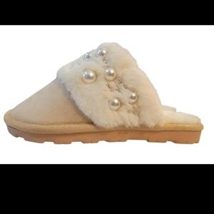 Lauren Lorraine Cream Fur Slippers with Pearl Details